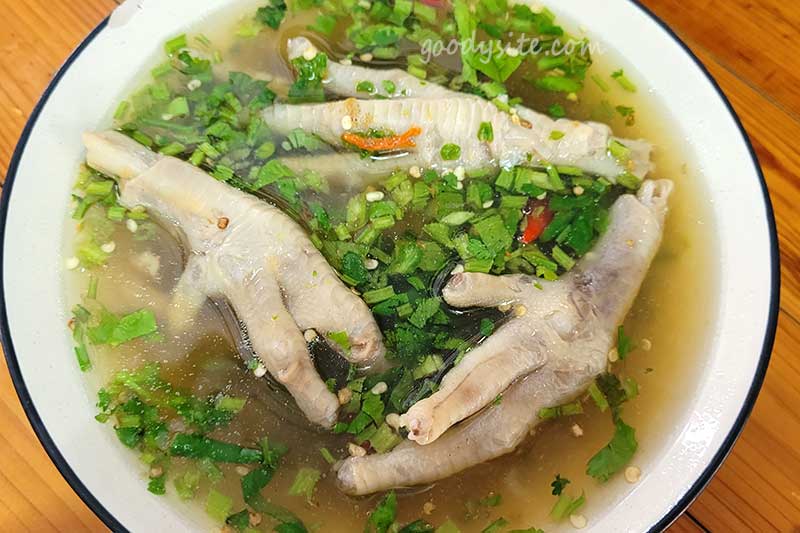 ก๋วยเตี๋ยวเรือแซ่บ คลองสี่