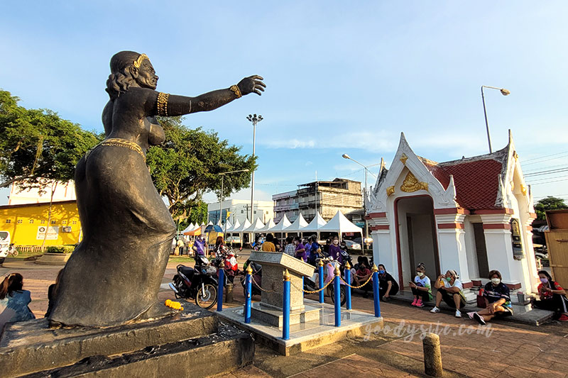 จันทบุรีอีกครั้ง 12 อนุสาวรีย์สุนทรภู่