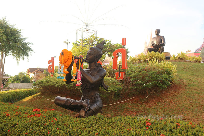 จันทบุรีอีกครั้ง 12 อนุสาวรีย์สุนทรภู่