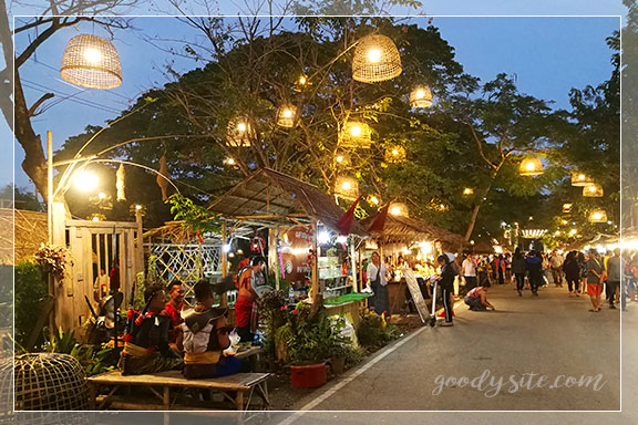 อยุธยา 5 ตลาดกรุงศรี