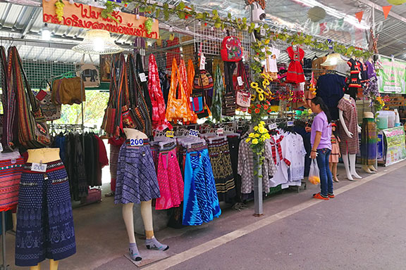 สวนน้ำพันท้ายนรสิงห์ 2 ตลาดริมคลองพ่อพันท้าย