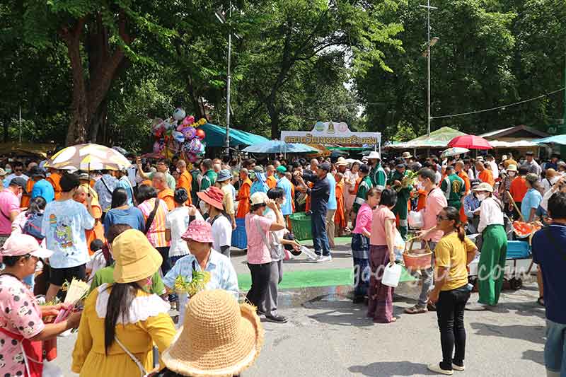 สระบุรี 1 - ตักบาตรดอกเข้าพรรษา