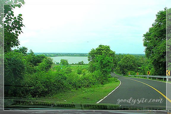 บุรีรัมย์ 9 บนถนน On the Road เดินทางค้นหาอุทยานประวัติศาสตร์
