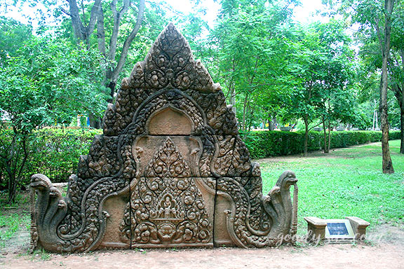 บุรีรัมย์ 14 ปราสามเมืองต่ำ อ. ประโคนชัย จ. บุรีรัมย์