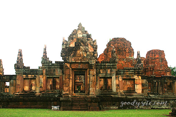 บุรีรัมย์ 14 ปราสามเมืองต่ำ อ. ประโคนชัย จ. บุรีรัมย์
