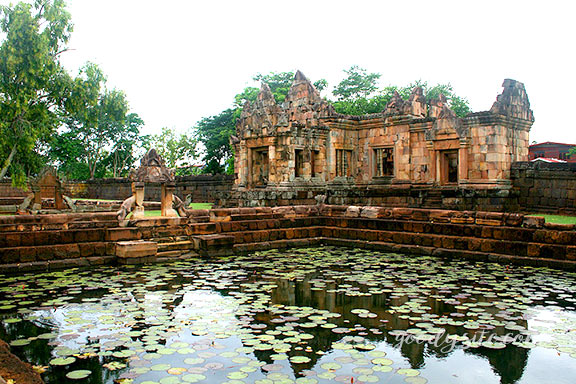 บุรีรัมย์ 14 ปราสามเมืองต่ำ อ. ประโคนชัย จ. บุรีรัมย์