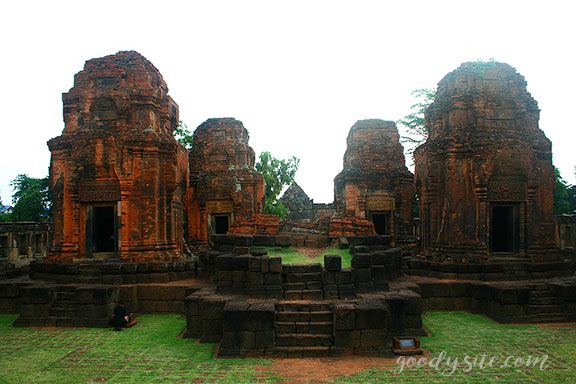 บุรีรัมย์ 14 ปราสามเมืองต่ำ อ. ประโคนชัย จ. บุรีรัมย์
