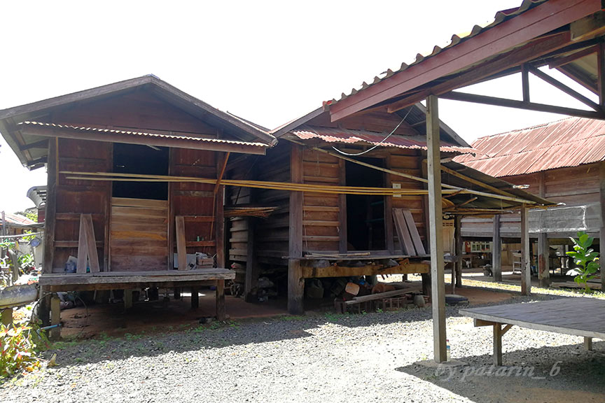 บุรีรัมย์ - วัดคาทอลิก - หมู่บ้านท่องเที่ยวไหม สนวนนอก