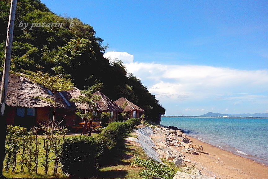 บ้านดิน บ้านพักรับรอง หาดน้ำหนาว ชลบุรี
