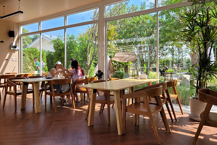 ร้าน ประกาย คาเฟ่ Prakai Cafe & Cuisine
