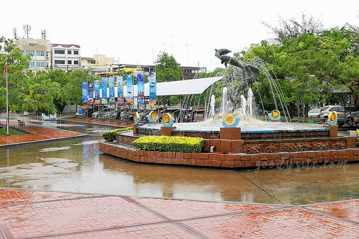 ศรีราชา 1 พิพิธภัณฑ์สัตว์น้ำ บางแสน