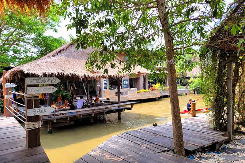 มองเทรอส์ คาเฟ่ แอนด์ ฟาร์ม (Montreux Cafe & Farm) อีกสักครั้ง