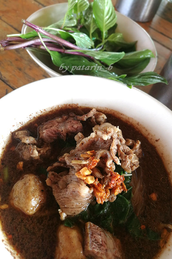 รังสิต 2 ก๋วยเตี๋ยวเรืออร่อย