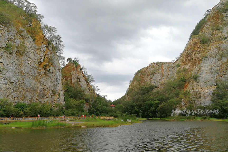 อุทยานหินเขางู สวนสาธารณะและที่ท่องเที่ยว ราชบุรี