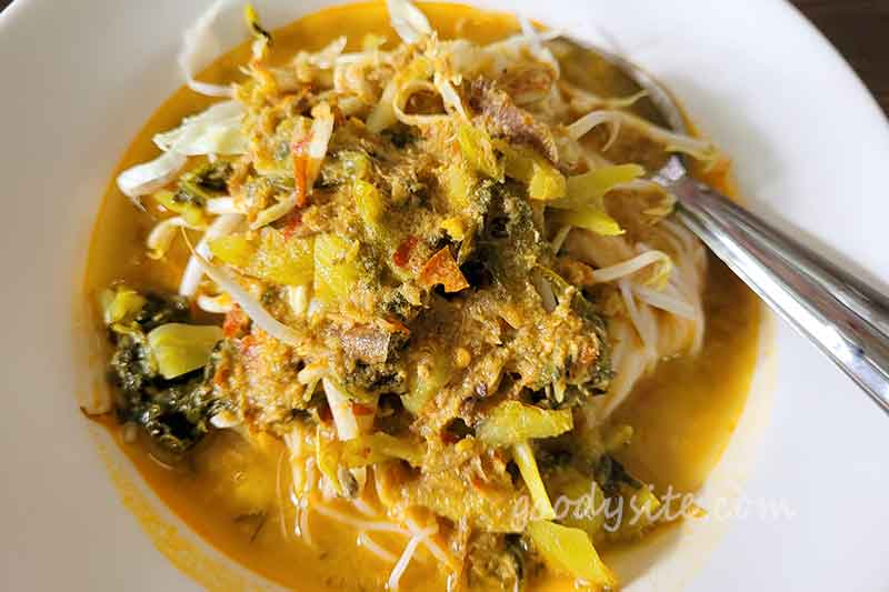 รังสิต 1 ร้านต้นไทร