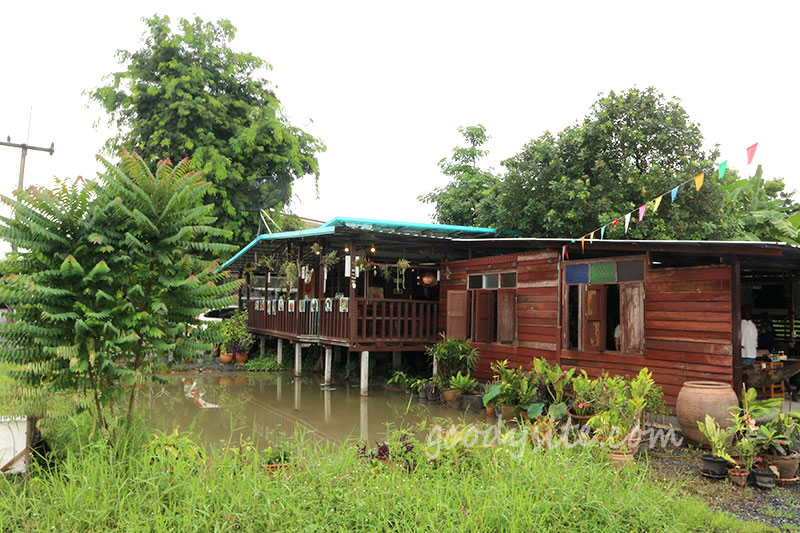 ร้าน หอมฉุย by โกอาร์ท