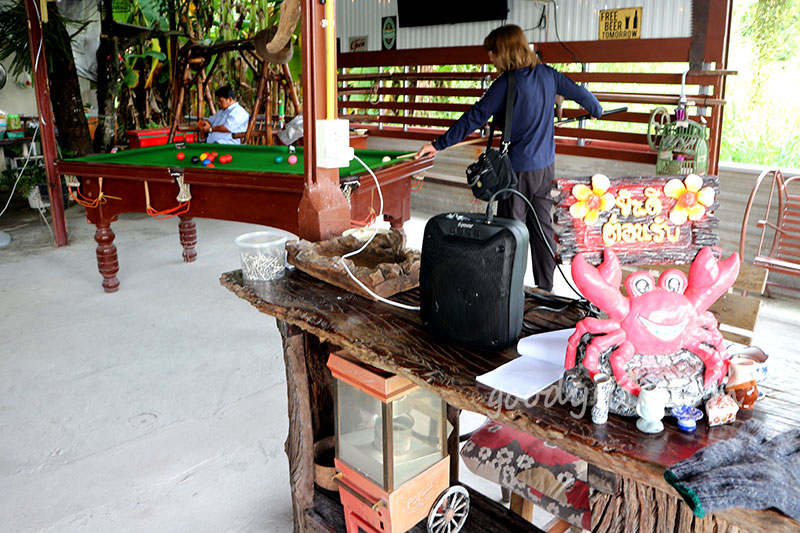 ร้าน หอมฉุย by โกอาร์ท