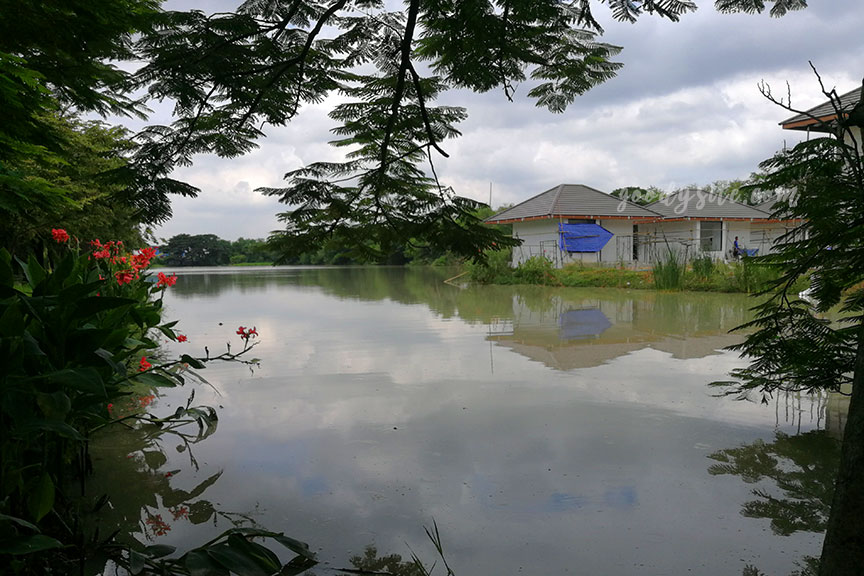 ร้านอาหาร เพลิน เพลิน Ploen Ploen Restaurant