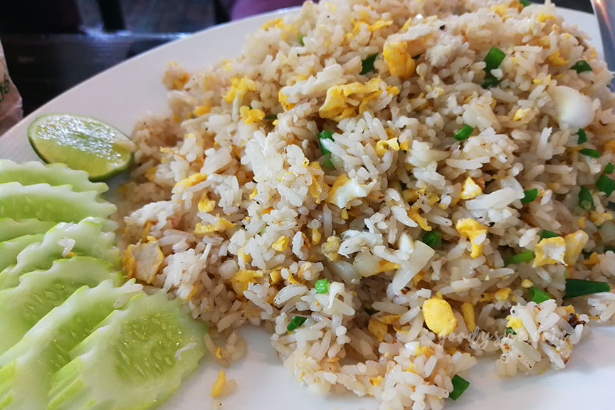 ร้านอาหาร เพลิน เพลิน Ploen Ploen Restaurant