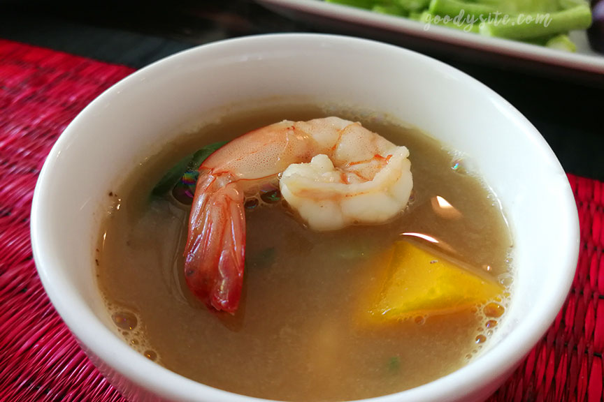 ร้านอาหาร เพลิน เพลิน Ploen Ploen Restaurant