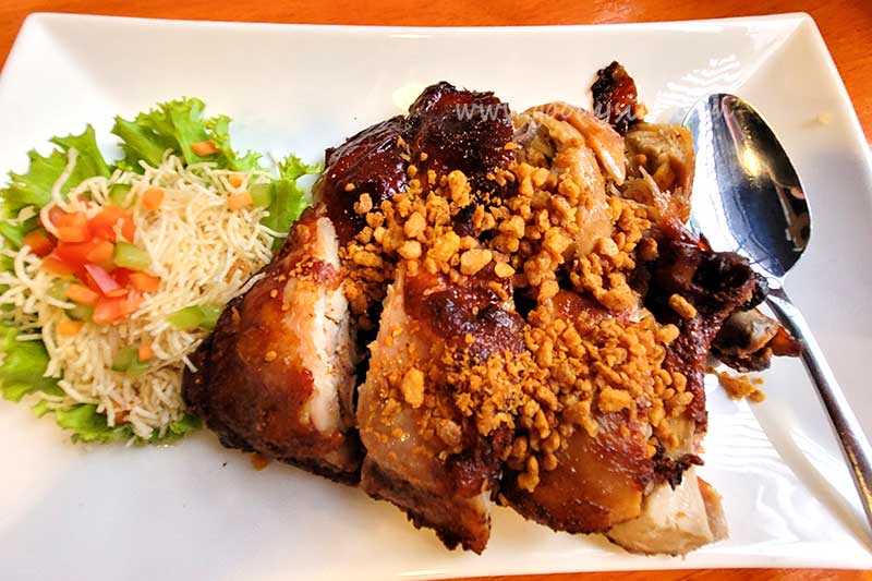 ร้านเพกะลาว ลำลูกกา