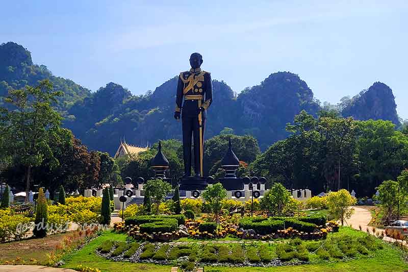เที่ยววันเดียว วัดถ้ำกระบอก