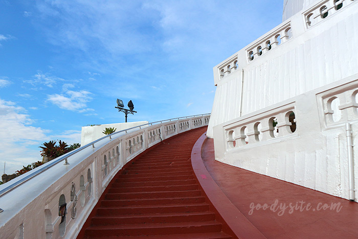 วัดสระเกศราชวรมหาวิหาร วัดภูเขาทอง