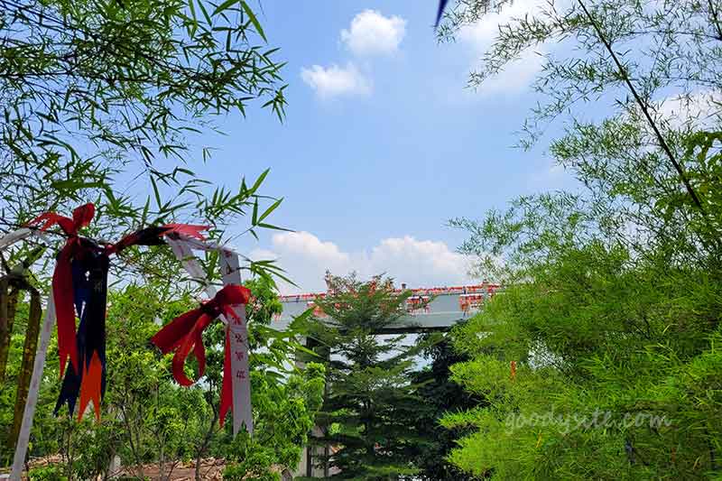 วัดเขาตะแบก จังหวัดชลบุรี วิวสวย มีสกายวอล์ก