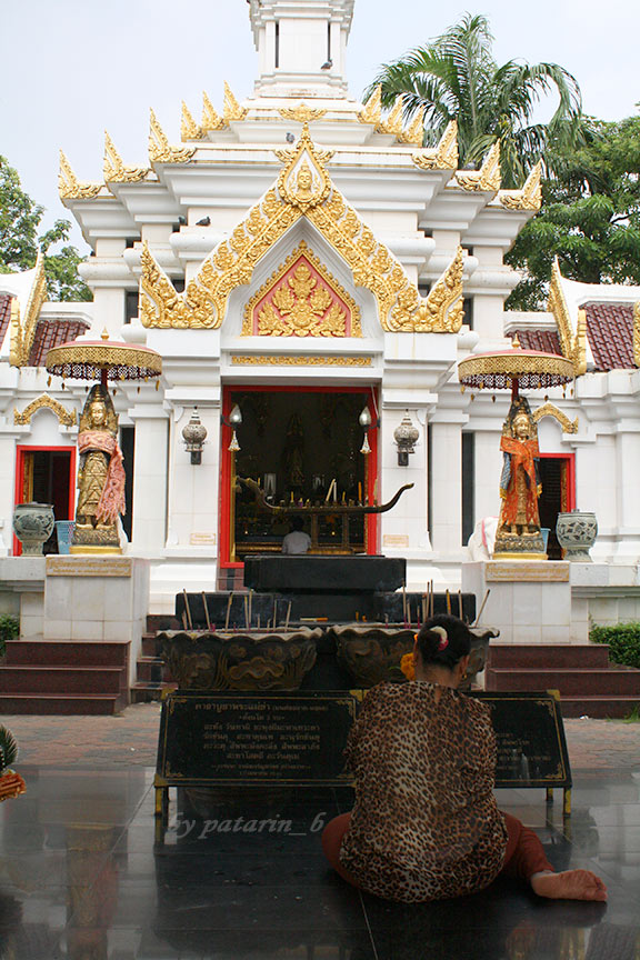สุโขทัย 10 ศาลหลักเมือง