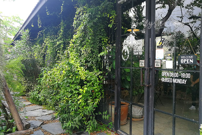 ร้าน หมอก คาเฟ่ แขวงรามอินทรา