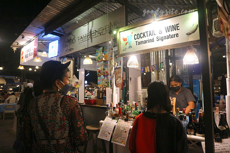 หัวหิน 4 ตลาดกลางคืน ทั้ง Cicada และ Tamarind 