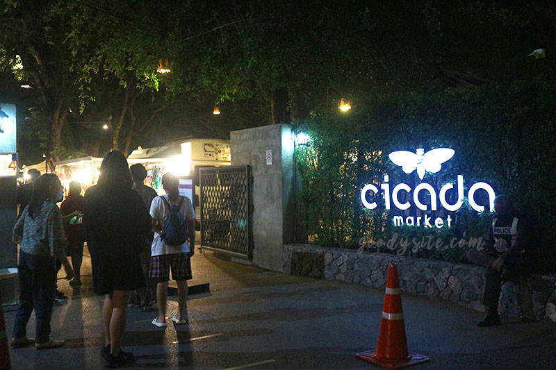 หัวหิน 4 ตลาดกลางคืน ทั้ง Cicada และ Tamarind 