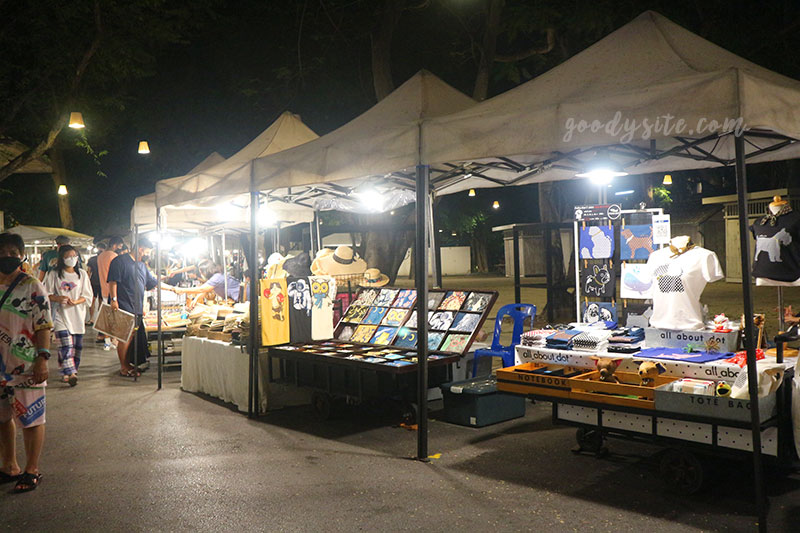 หัวหิน 4 ตลาดกลางคืน ทั้ง Cicada และ Tamarind 