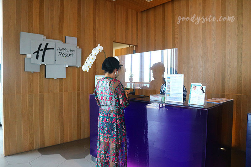 หัวหิน 1 โรงแรม ฮอลิเดย์ อินน์ วานา นาวา