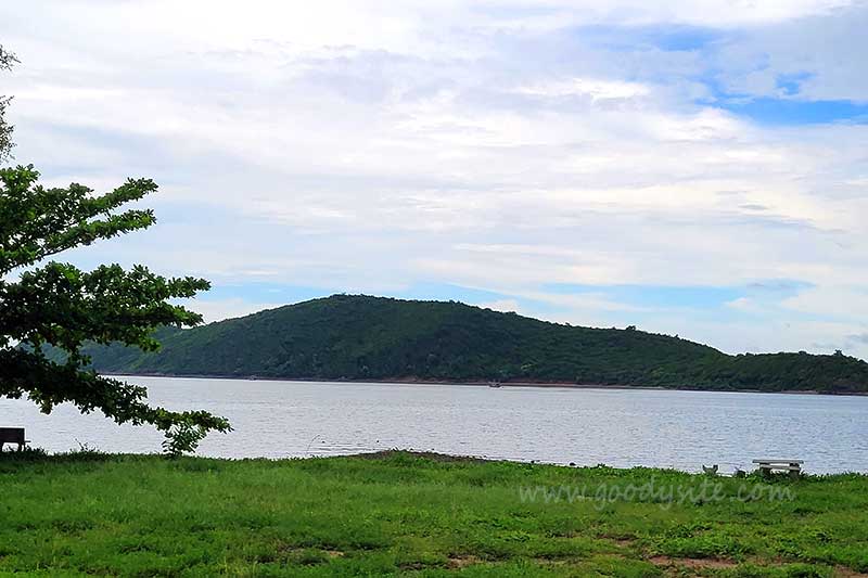 หาดทรายแก้ว สัตหีบ