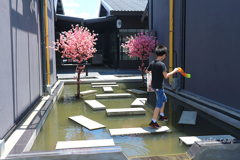 ฮาราจูกุ ไทยแลนด์ (Harajuku Thailand) สุวินทวงศ์ กรุงเทพฯ