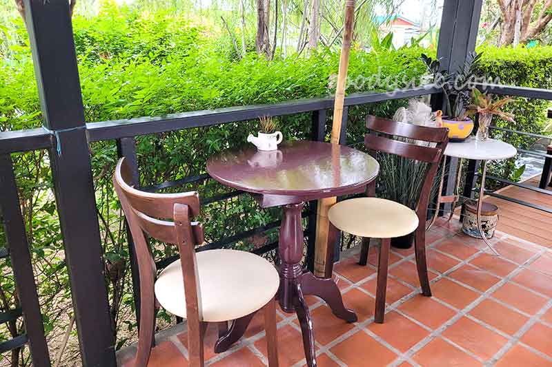รังสิต 3 เมล่อนแอนด์คาเฟ่
