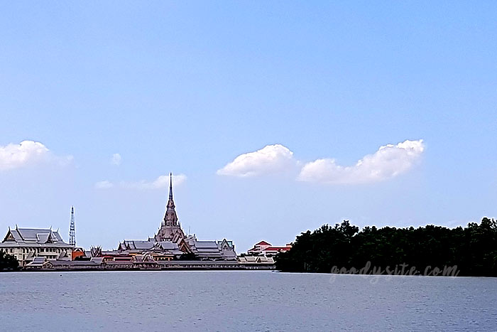 แปดริ้ว 3 ร้าน มีน้ำมีปลา