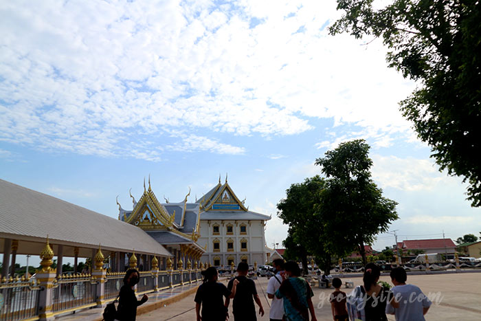 แปดริ้ว 4 วัดโสธรวรารามวรวิหาร
