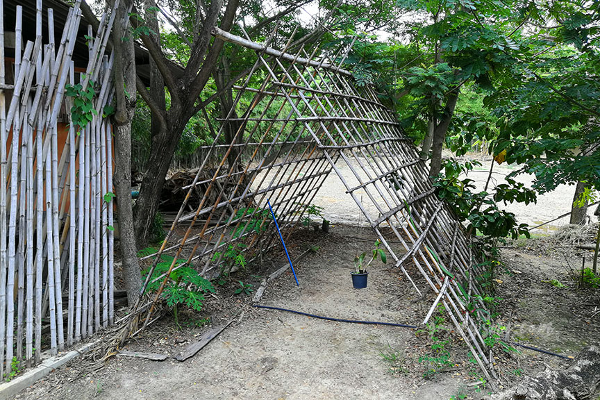 แปดริ้ว 1 ร้านอาหารเปียซิม การ์เด้น