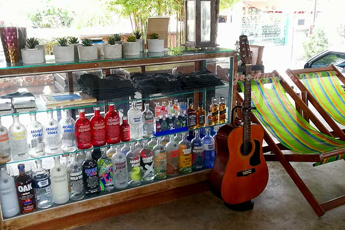 ร้านกาแฟ ไปยาลใหญ่ Pai Yan Yai