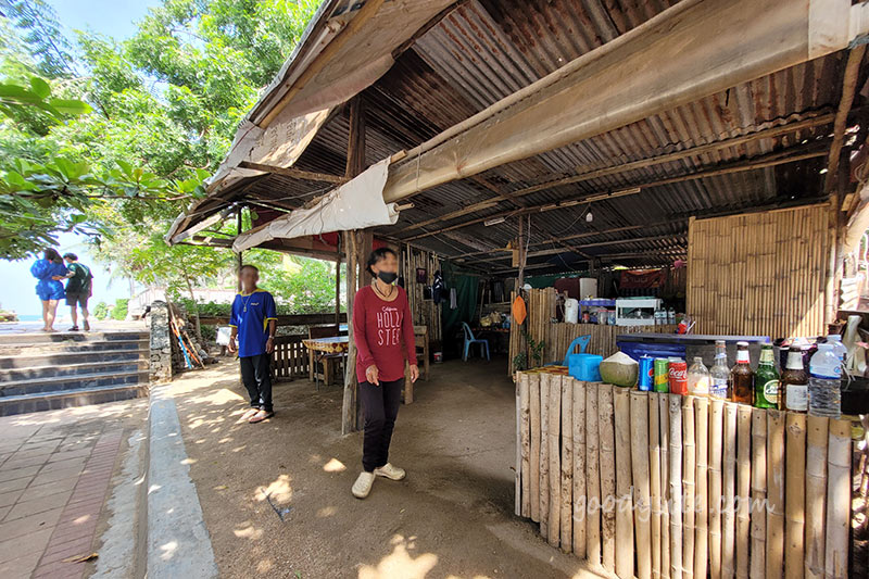ร้านลึกลับริมหาด ฝั่งนาเกลือ ฟินก่อนกลับบ้าน