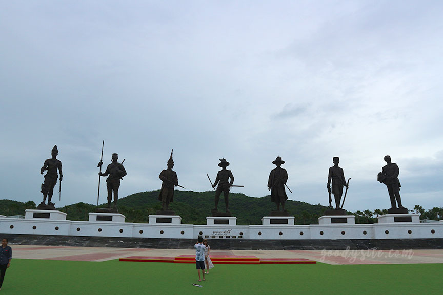 หัวหิน 5 อุทยานราชภักดิ์