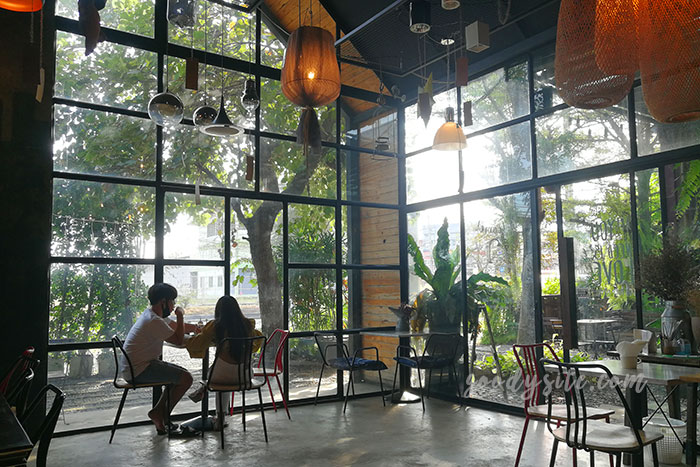 ร้าน Have a Seat ปทุมธานี