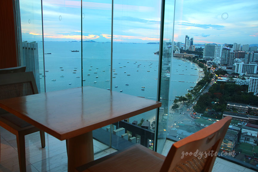 Hilton1 โรงแรมฮิลตัน พัทยา