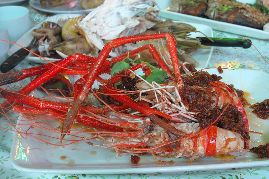 หัวหิน 1 ร้านอาหาร ช้างเผือก