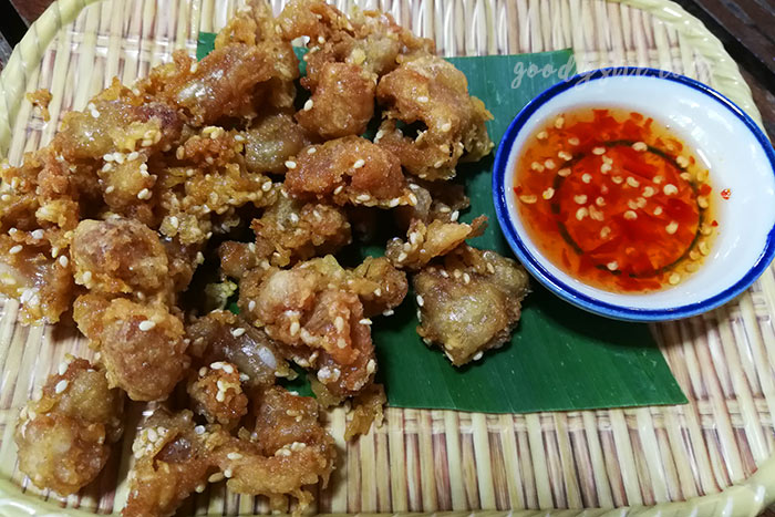 ทำบุญคุณยาย 1 ร้านอาหารชมสวน พัทยา