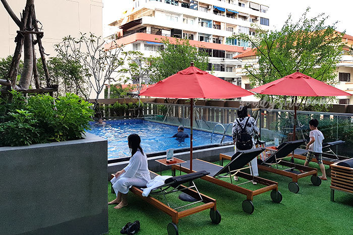 ทำบุญคุณยาย 3 ที่พัก 2 M Hotel
