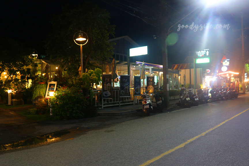 ภูเก็ต 10 โรงแรมศรีพันวา5 ครัวบลูเวฟ Blue Wave Restaurant
