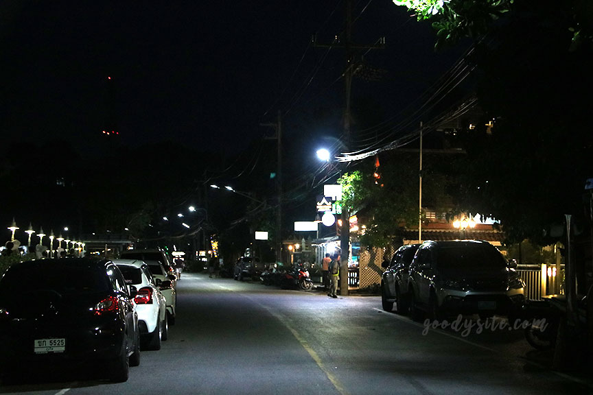 ภูเก็ต 10 โรงแรมศรีพันวา5 ครัวบลูเวฟ Blue Wave Restaurant